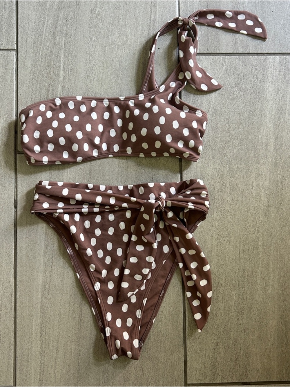 Abercrombie Polka Dot One-Shoulder Bikini Set in Brown and White